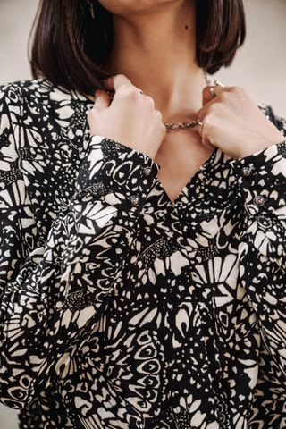 Blusa Belona Beetle - Preto