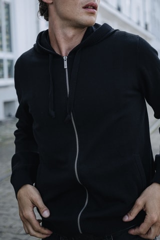 Sweat com capuz - Preto