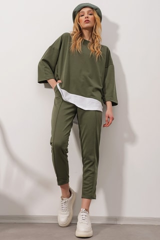 T-shirt en Broek - Kaki