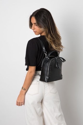 Mochila em couro Picadilly - Preto