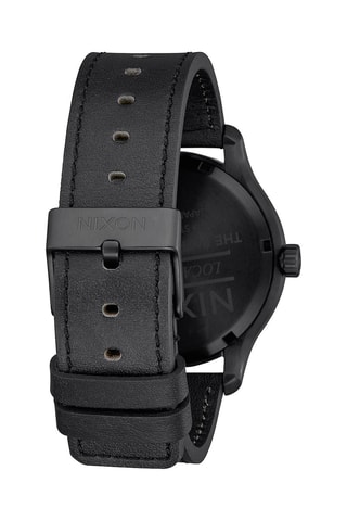 Montre à quartz en cuir Patrol - Noir