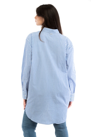 Camisa - Branco e azul-claro