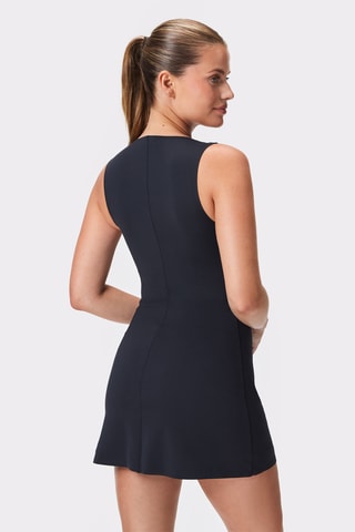 Vestido curto sem mangas - Preto
