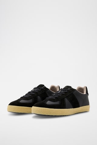 Sapatilhas em nobuck - Preto
