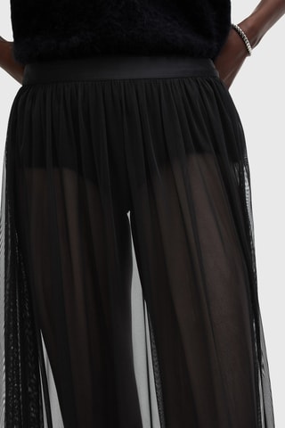 Saia comprida em renda - Preto