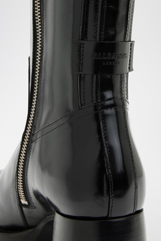 Botas em couro - Preto