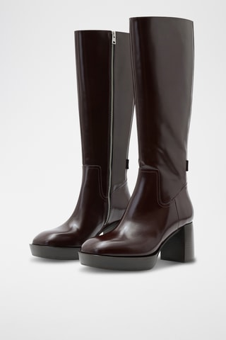Botas em couro - Bordô