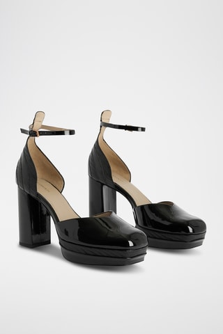 Sapatos de salto em couro envernizado Margoh - Preto