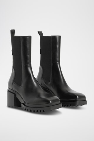 Botins em couro - Preto