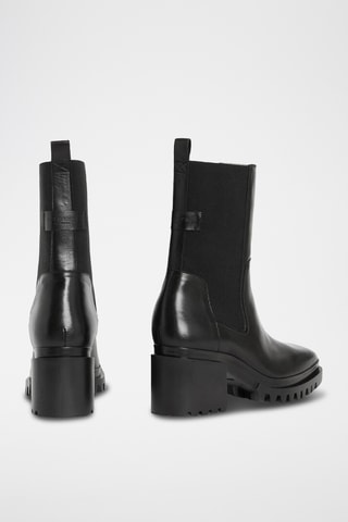 Botins em couro - Preto