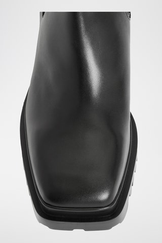 Botins Chelsea em couro - Preto