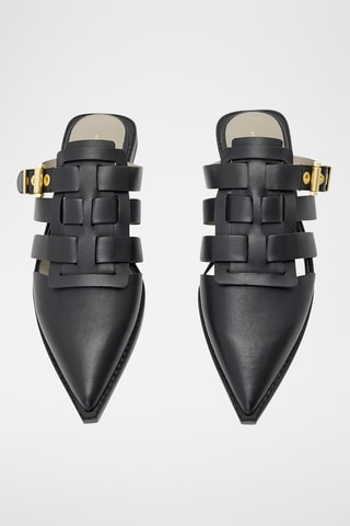 Mules em couro - Preto