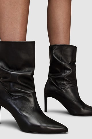 Botins em couro - Preto