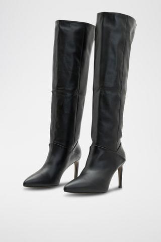 Botas em couro - Preto