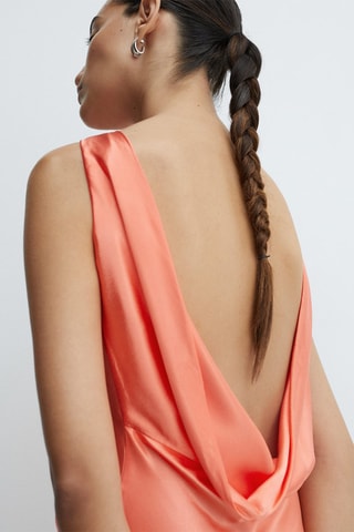 Robe satinée dos nu - Corail