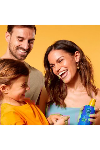 Spray solar Kids Sensitive Protect & Hydrate FPS 50+ - 200 ml