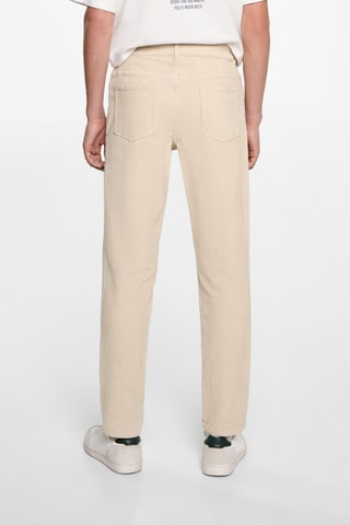 Pantalon slim fit en velours côtelé - Beige