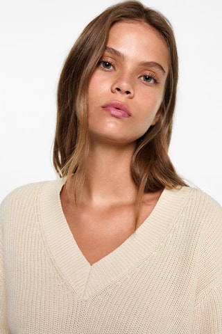 Pull-over à col en V - Beige