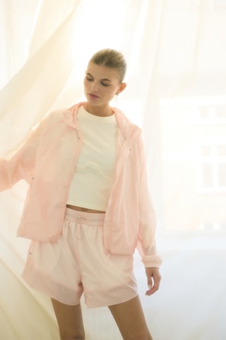 Relaxed Short - Zachtroze