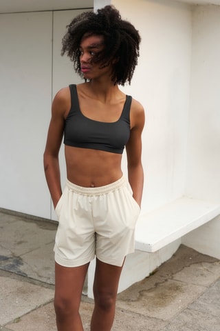 Relaxed Short - Beige