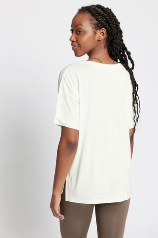 Oversized T-shirt - Ivoorkleurig