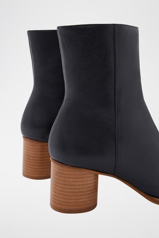 Bottines en cuir de veau Keliana - Noir