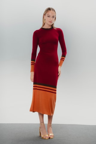 Vestido justo - Bordô