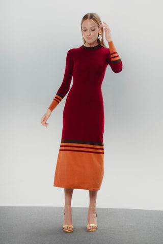 Vestido justo - Bordô