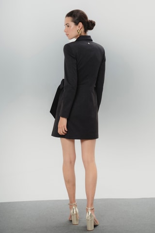 Vestido traçado - Preto