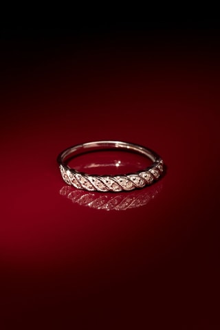 Anel Java Ouro branco e diamantes
