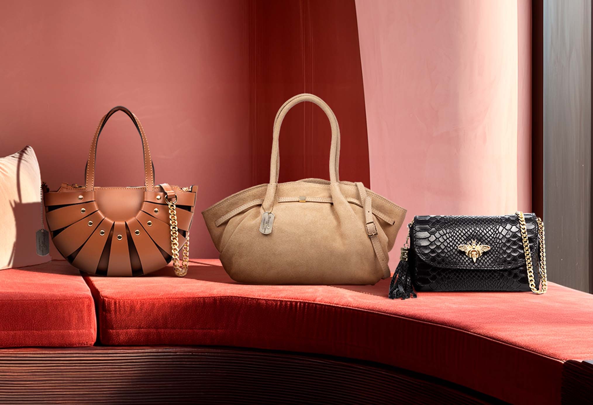 FIRENZE ARTEGIANI en vente flash chez SHOWROOMPRIVÉ