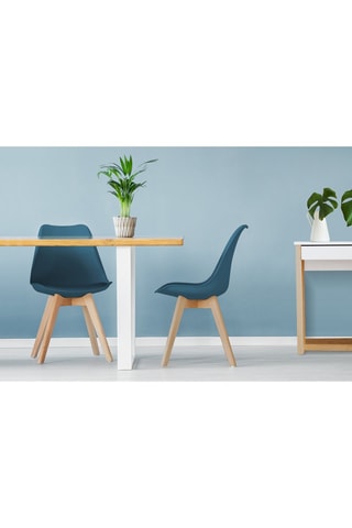 2 chaises Suedia - 48 x 80 x 57 cm