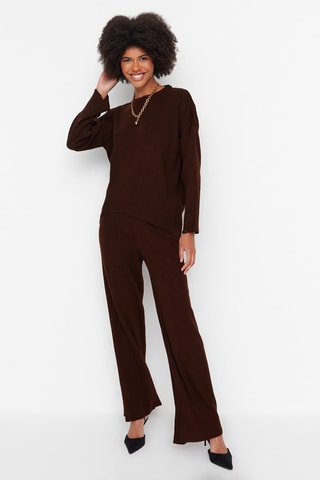 Camisola e calças wide legs Castanho