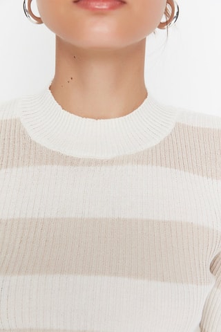 Camisola curta Cru