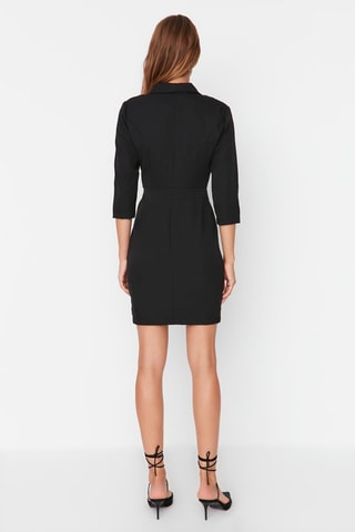 Vestido direito Preto