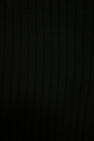 Camisola e calças - Preto