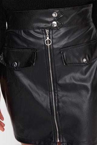 Saia Preto