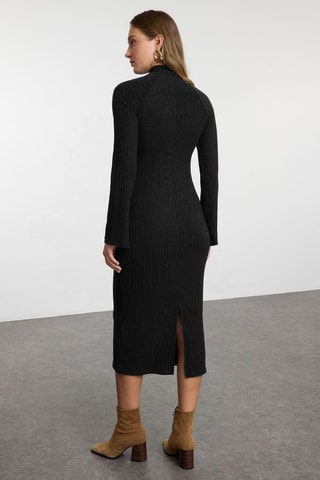 Vestido midi - Preto