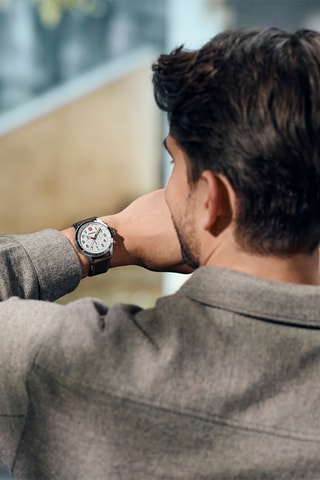Leren Quartz Horloge - Chronograaf - Bruin en Zilverkleurig
