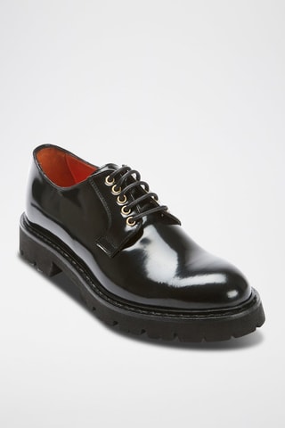 Derbies em couro envernizado 
Preto