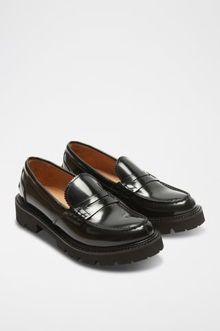 Mocassins em couro Regular 
Preto