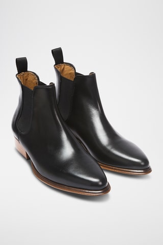 Botins Chelsea em couro Regular - Preto