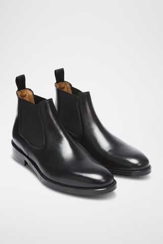 Botins Chelsea em couro Regular - Preto