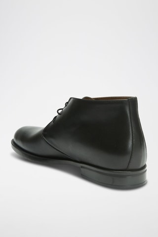 Botins Chukka em couro Regular - Preto