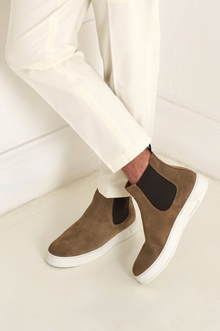 Botins Chelsea em nobuck Regular - Castanho