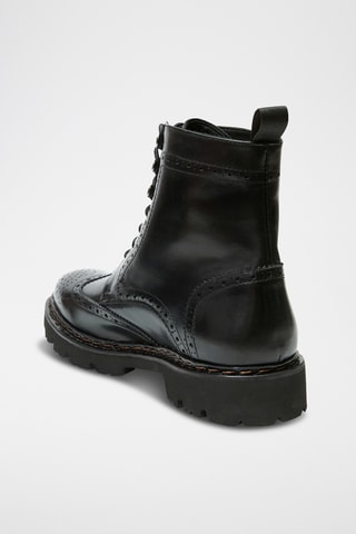 Boots regular em couro - Preto