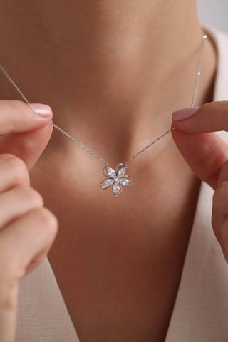 Collier - Argent plaqué or blanc et zircons