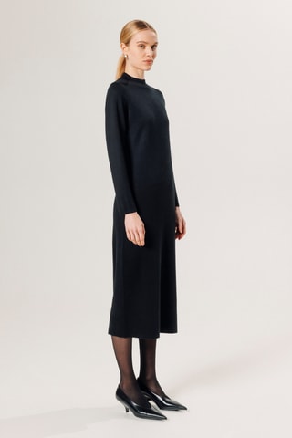 Vestido direito em lã merino - Preto