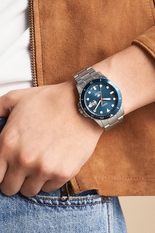 Stalen Quartz Horloge - Zilverkleurig en Marineblauw