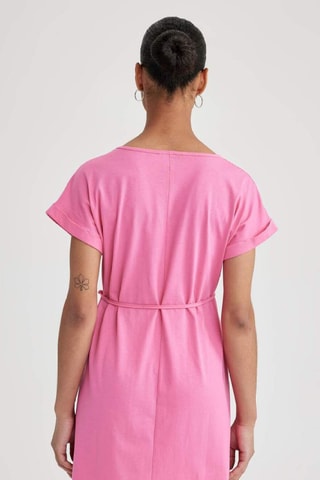 Vestido direito - Rosa